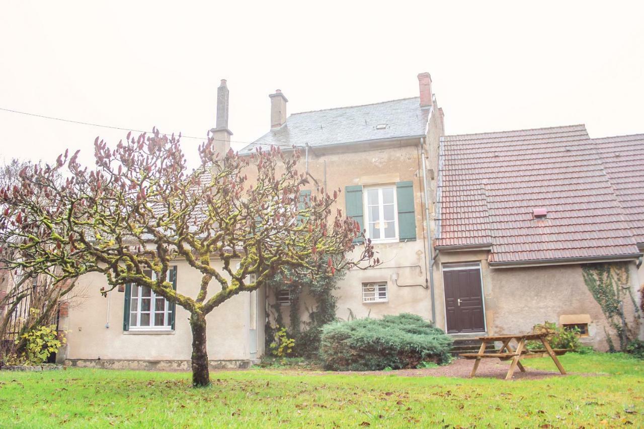 Appartement Passe Partout Lucenay-l'Eveque Buitenkant foto